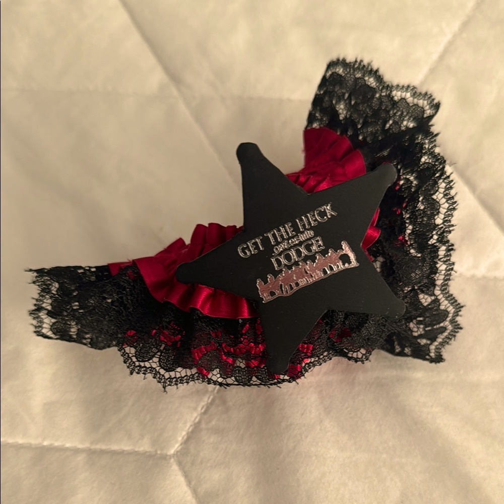 Boot Hill Lace Garter